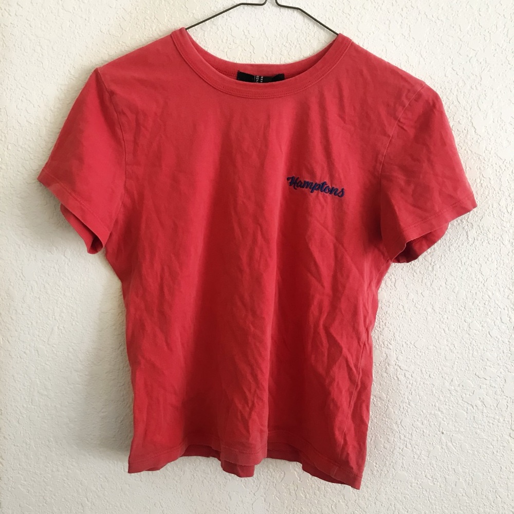 Hampton’s tee